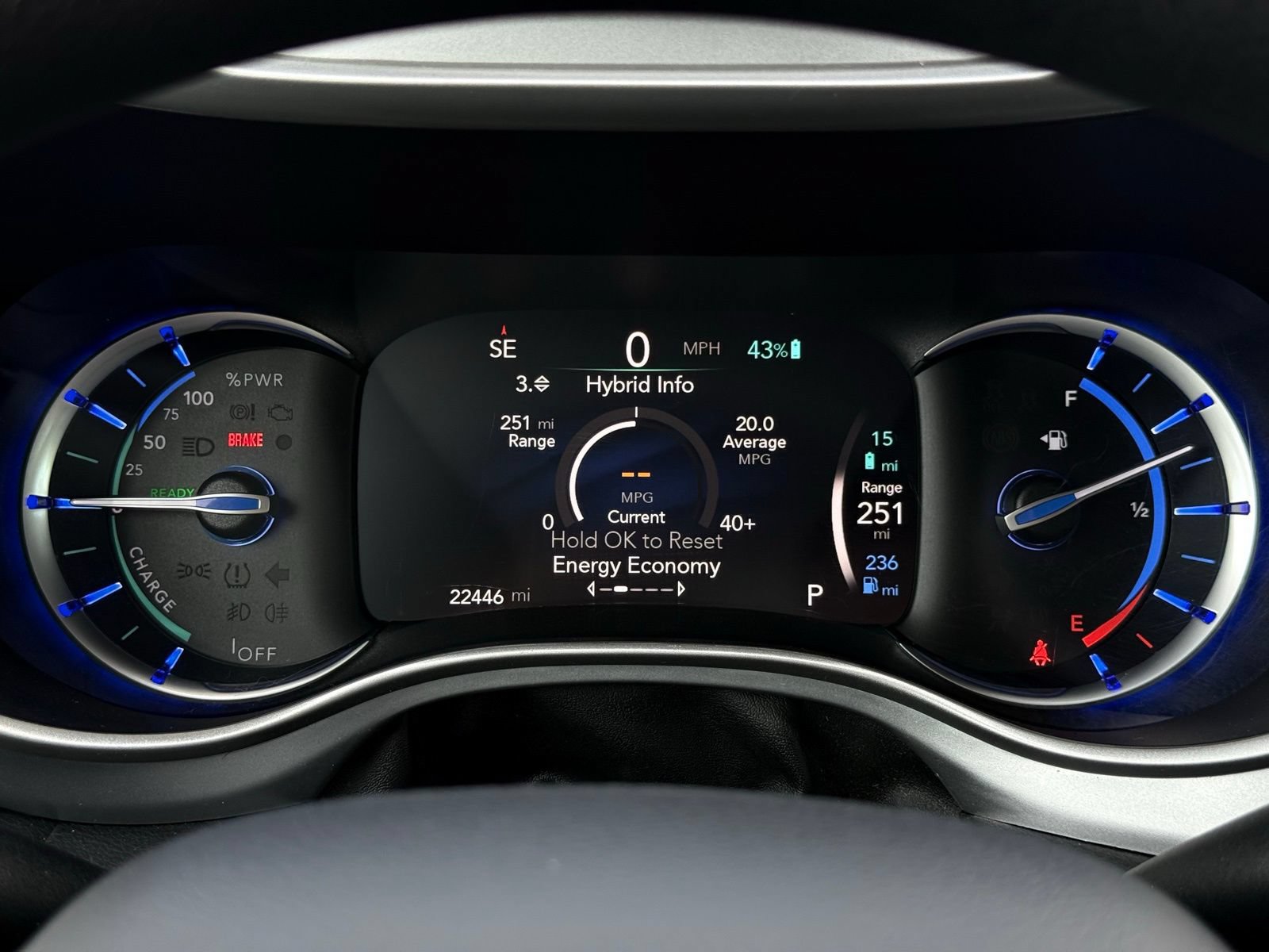Used 2018 Chrysler Pacifica Touring Plus FWD image 35