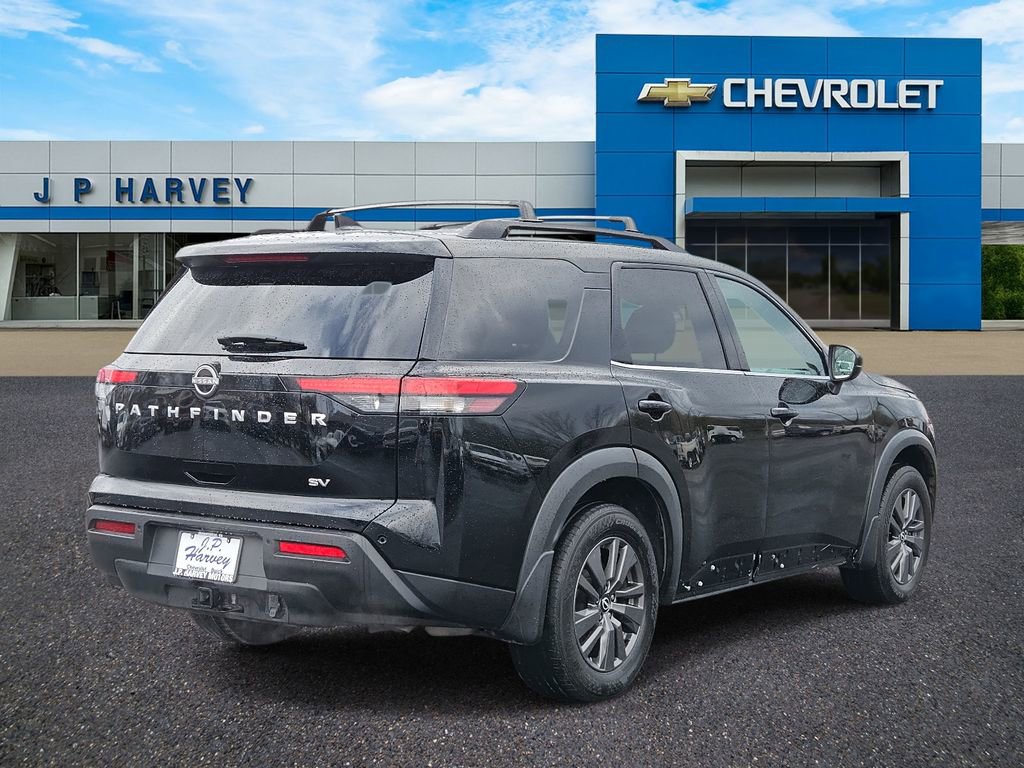 Used 2022 Nissan Pathfinder SV w/ SV Premium Package FWD image 4