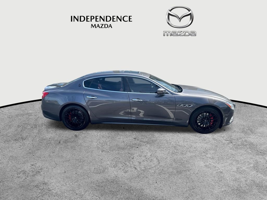 Used 2019 Maserati Quattroporte S GranLusso image 2