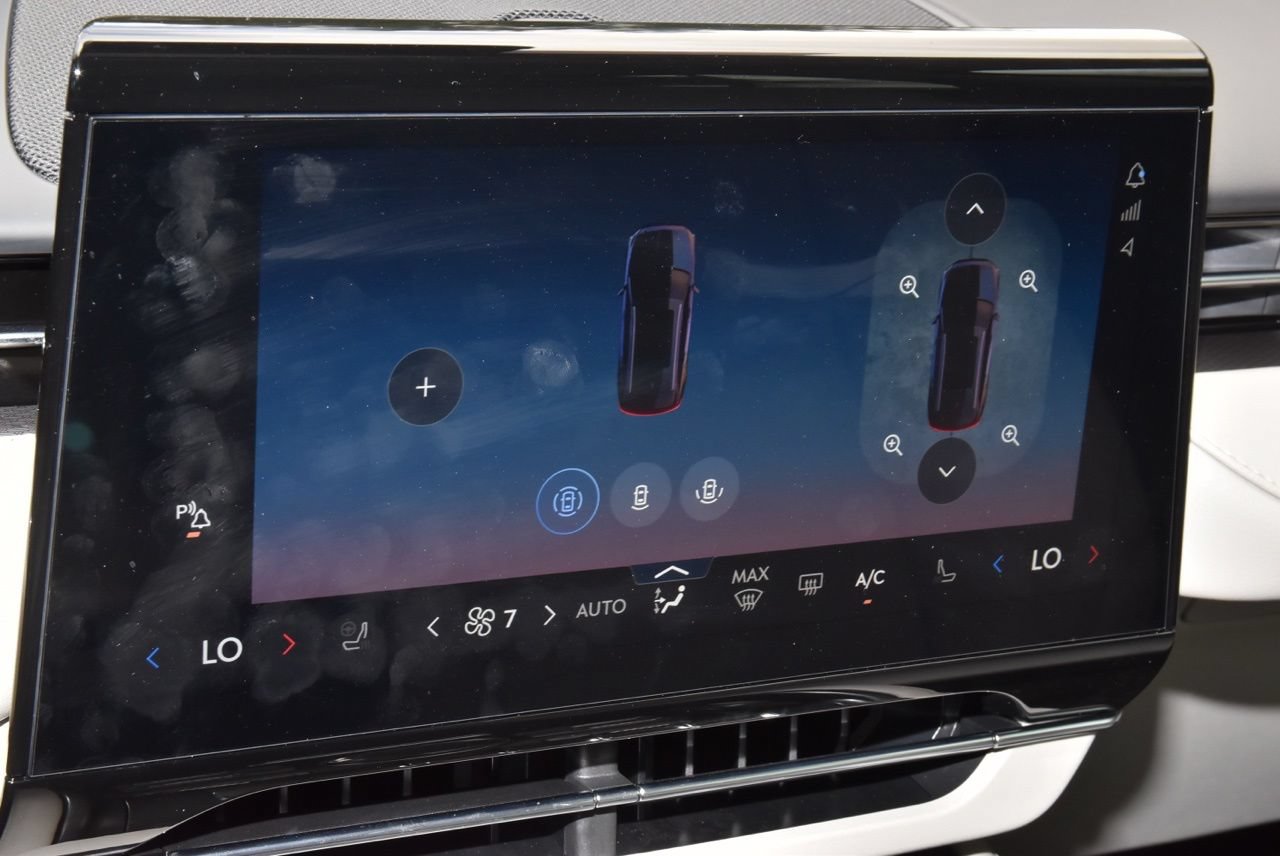 New 2026 Lincoln Nautilus Premier AWD/4WD image 29