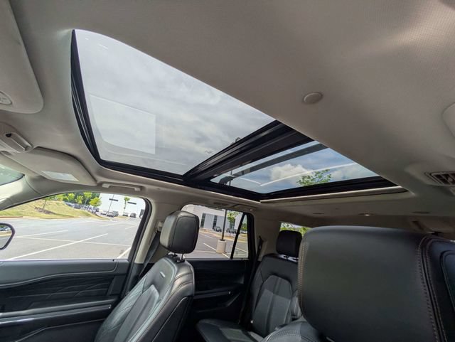 Used 2019 Ford Expedition Platinum RWD image 23