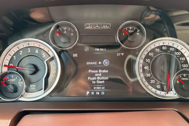 Used 2016 RAM 2500 Laramie w/ Convenience Group AWD/4WD image 40