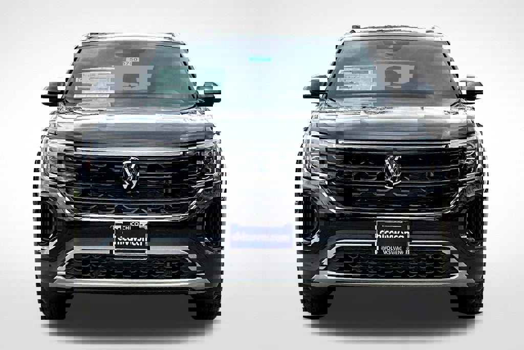 New 2025 Volkswagen Atlas Cross Sport SE image 2