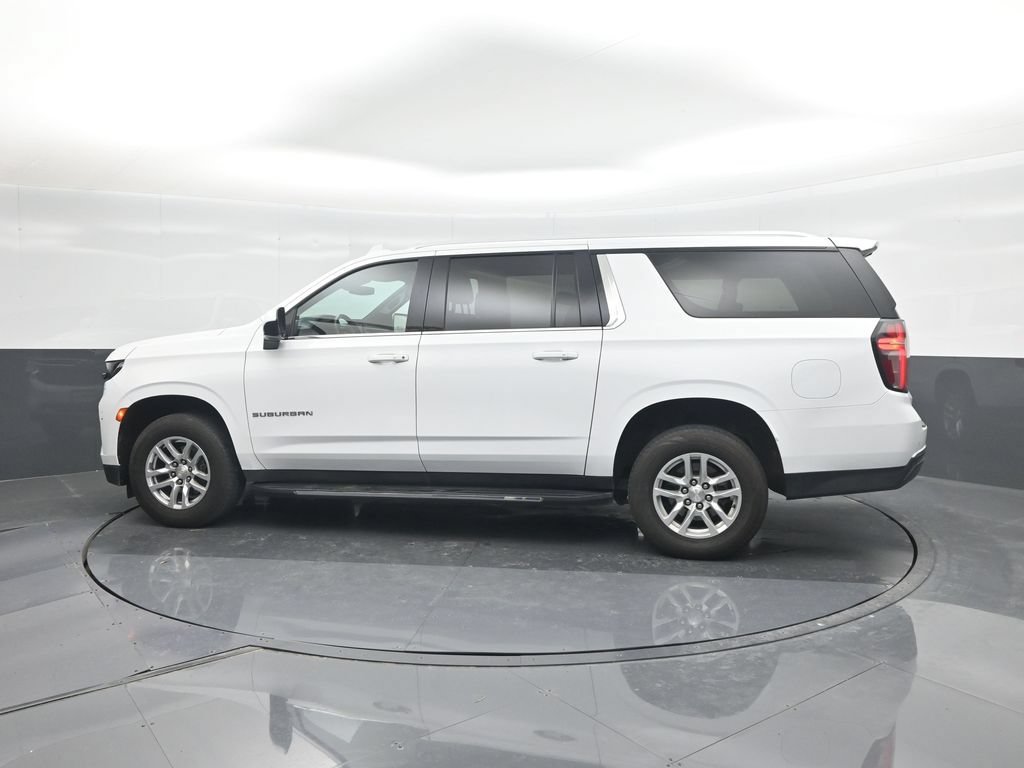 Used 2023 Chevrolet Suburban LS RWD image 27