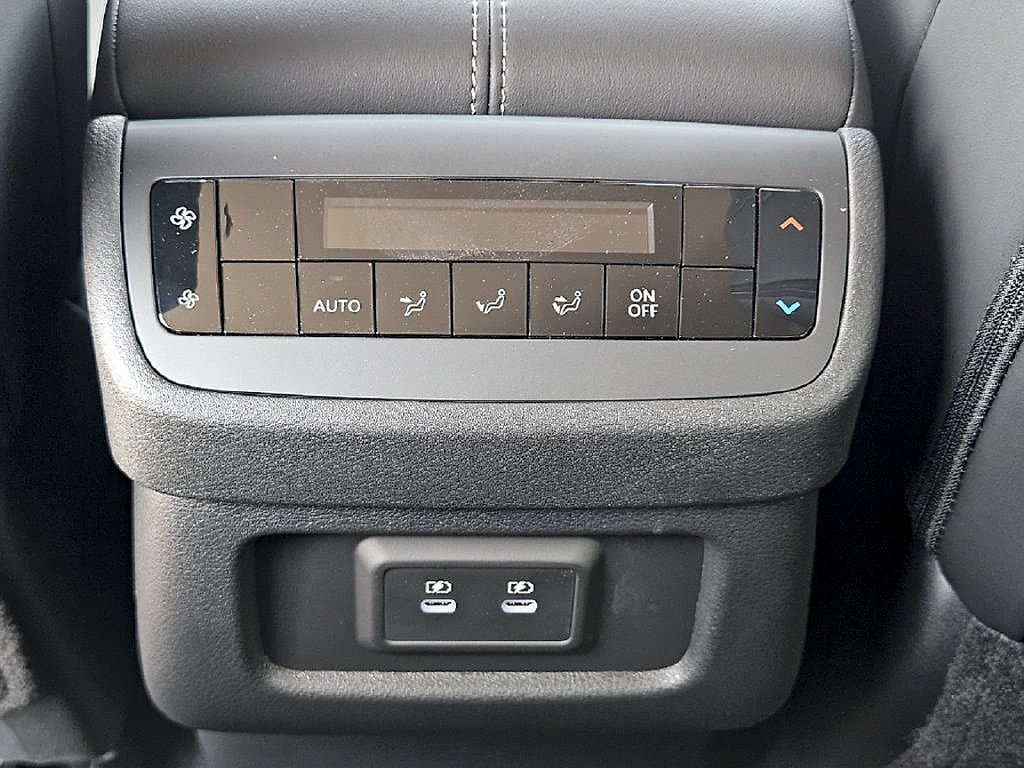 New 2026 Nissan Pathfinder SL w/ Cargo Package FWD image 25