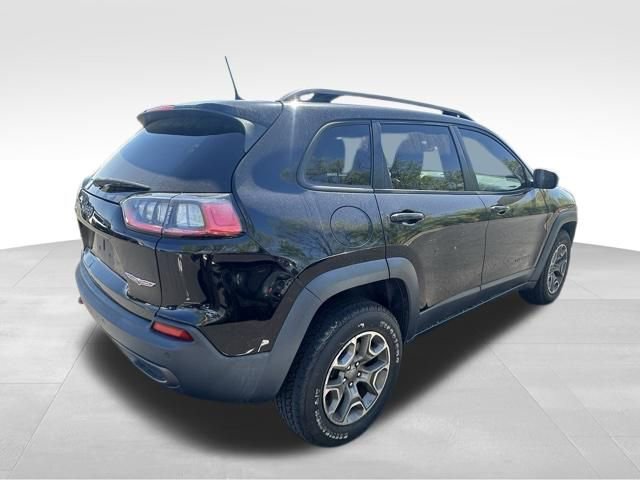 Used 2020 Jeep Cherokee Trailhawk image 7