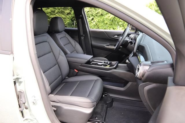 Used 2026 Chevrolet Equinox LT w/ Convenience Package II AWD/4WD image 28