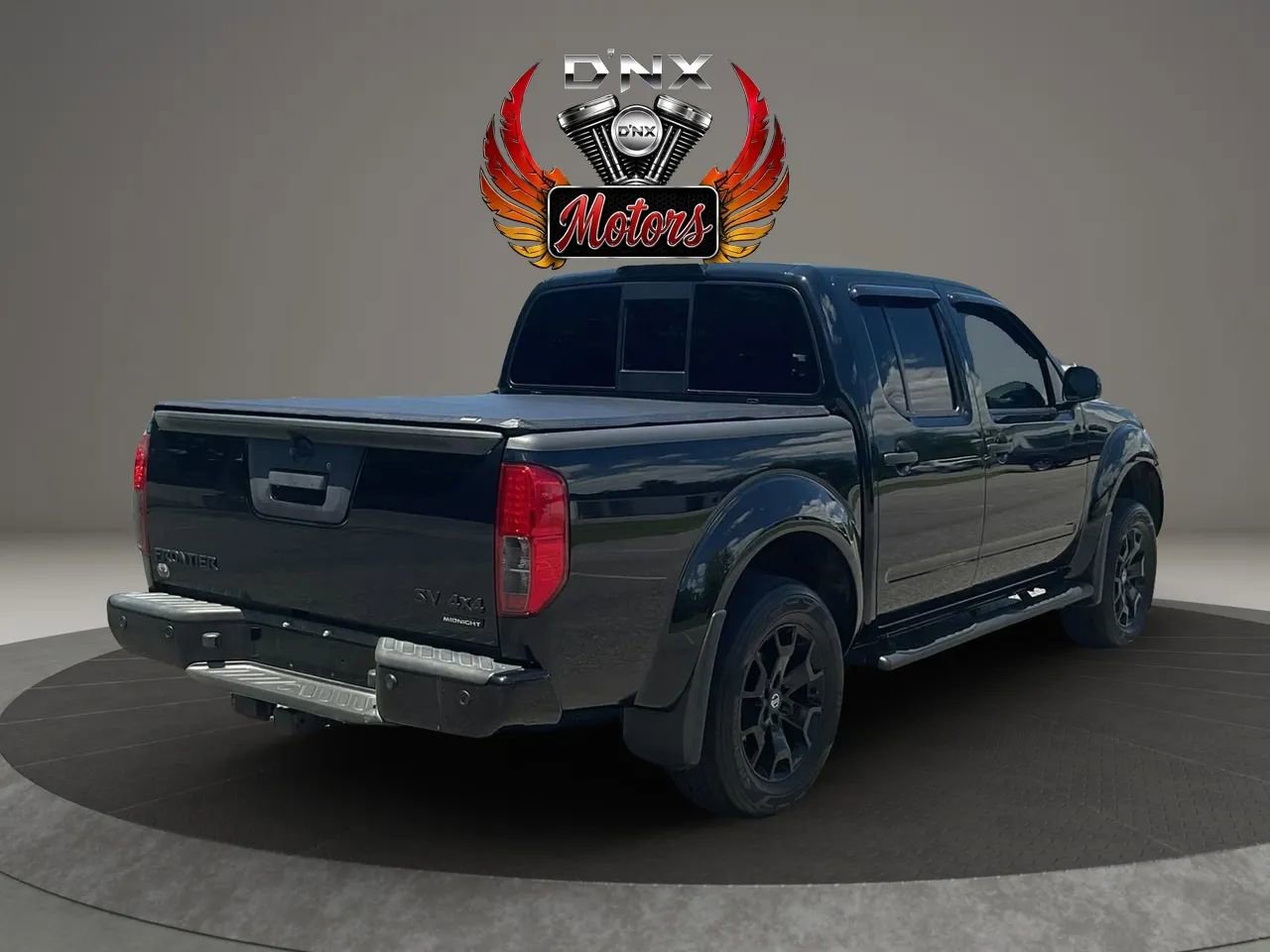 Used 2021 Nissan Frontier SV w/ Midnight Edition Floor Mats AWD/4WD image 7