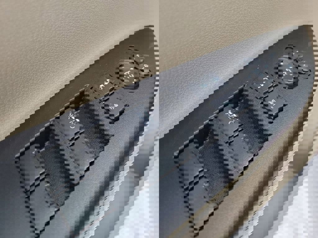 Used 2017 Honda Accord LX image 14