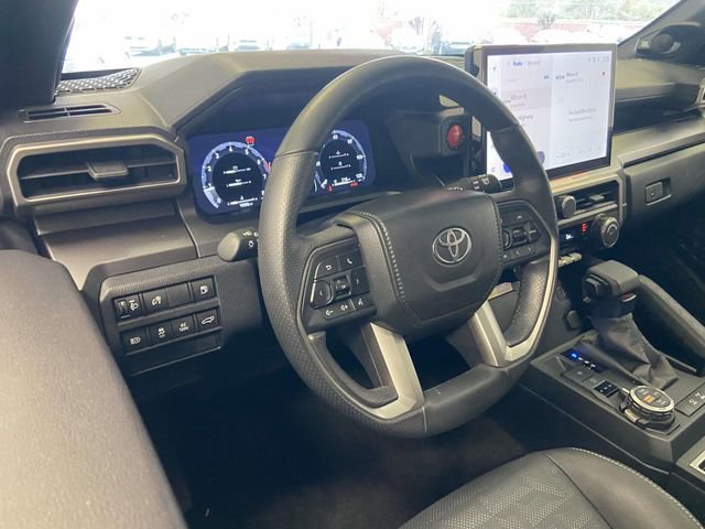 Certified 2025 Toyota 4Runner TRD Off-Road Premium image 14