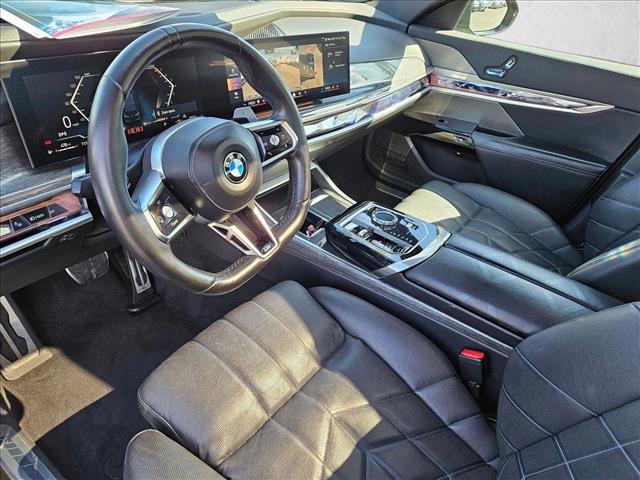 Used 2024 BMW 740i w/ Premium Package image 8