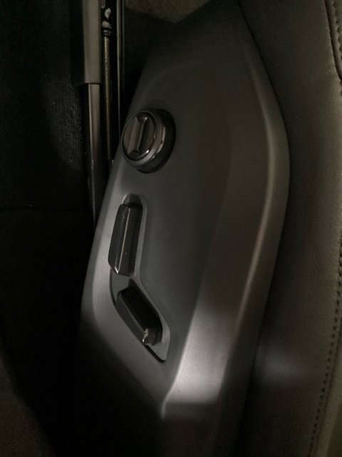 New 2025 Volvo XC60 T8 Core w/ Protection Package Premier image 14