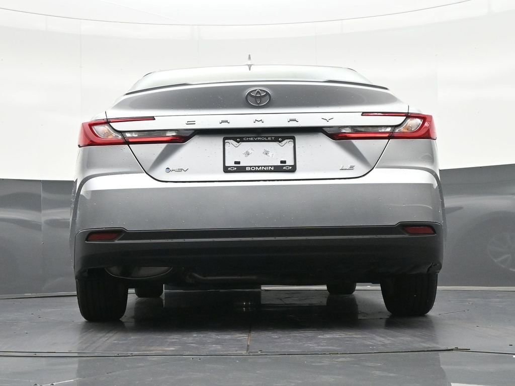 Used 2025 Toyota Camry LE w/ Convenience Package FWD image 26