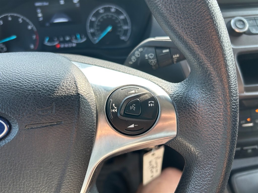 Used 2022 Ford Transit Connect XL FWD image 16
