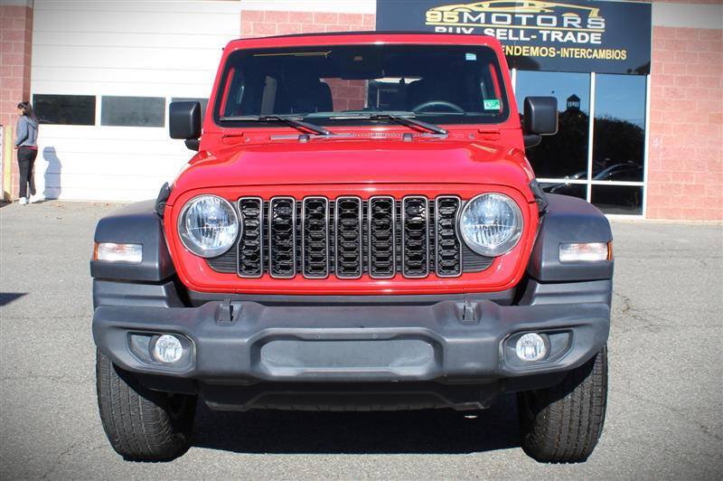 Used 2024 Jeep Wrangler Unlimited Sport AWD/4WD image 8