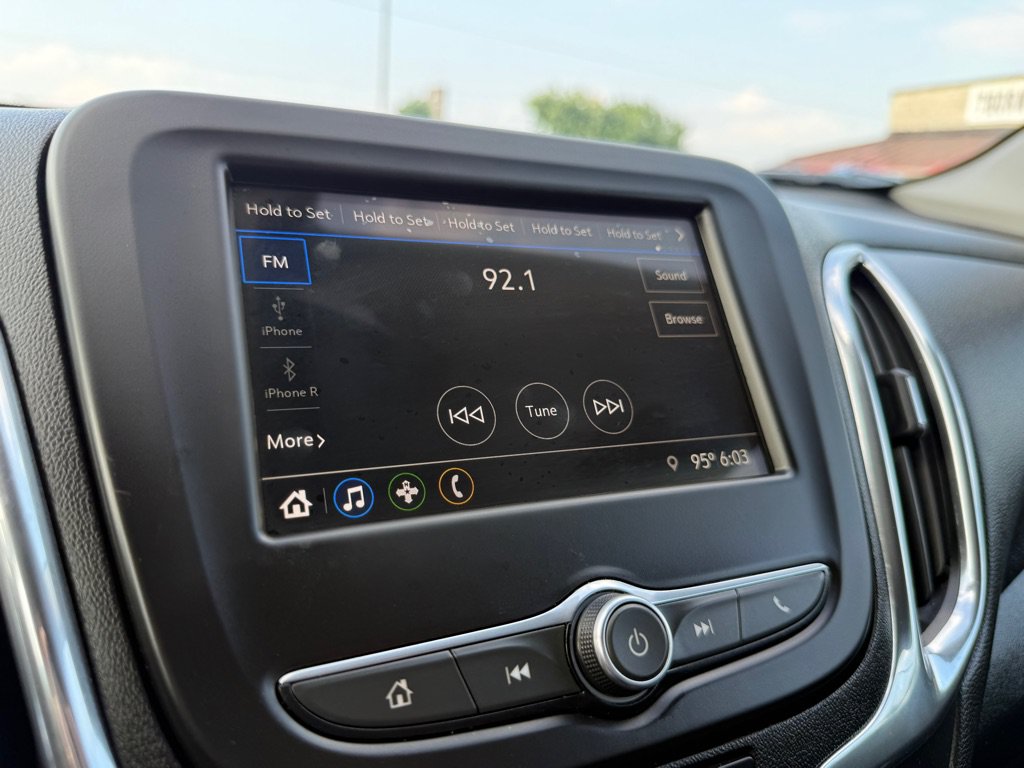 Used 2019 Chevrolet Equinox LT FWD image 31