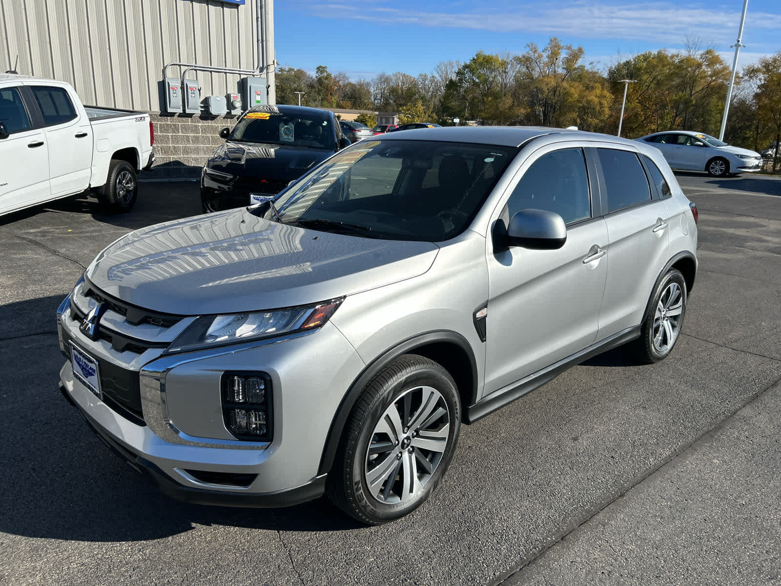 Used 2024 Mitsubishi Outlander Sport ES AWD/4WD image 7