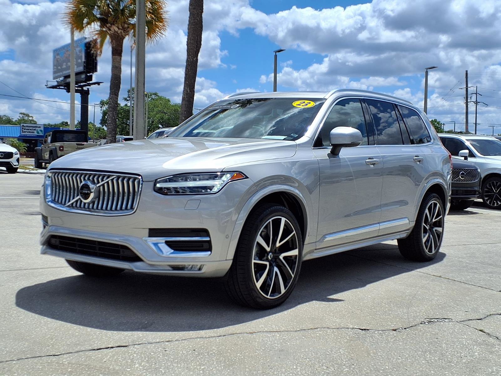 Certified 2023 Volvo XC90 B6 Plus w/ Protection Package Premier AWD/4WD image 3