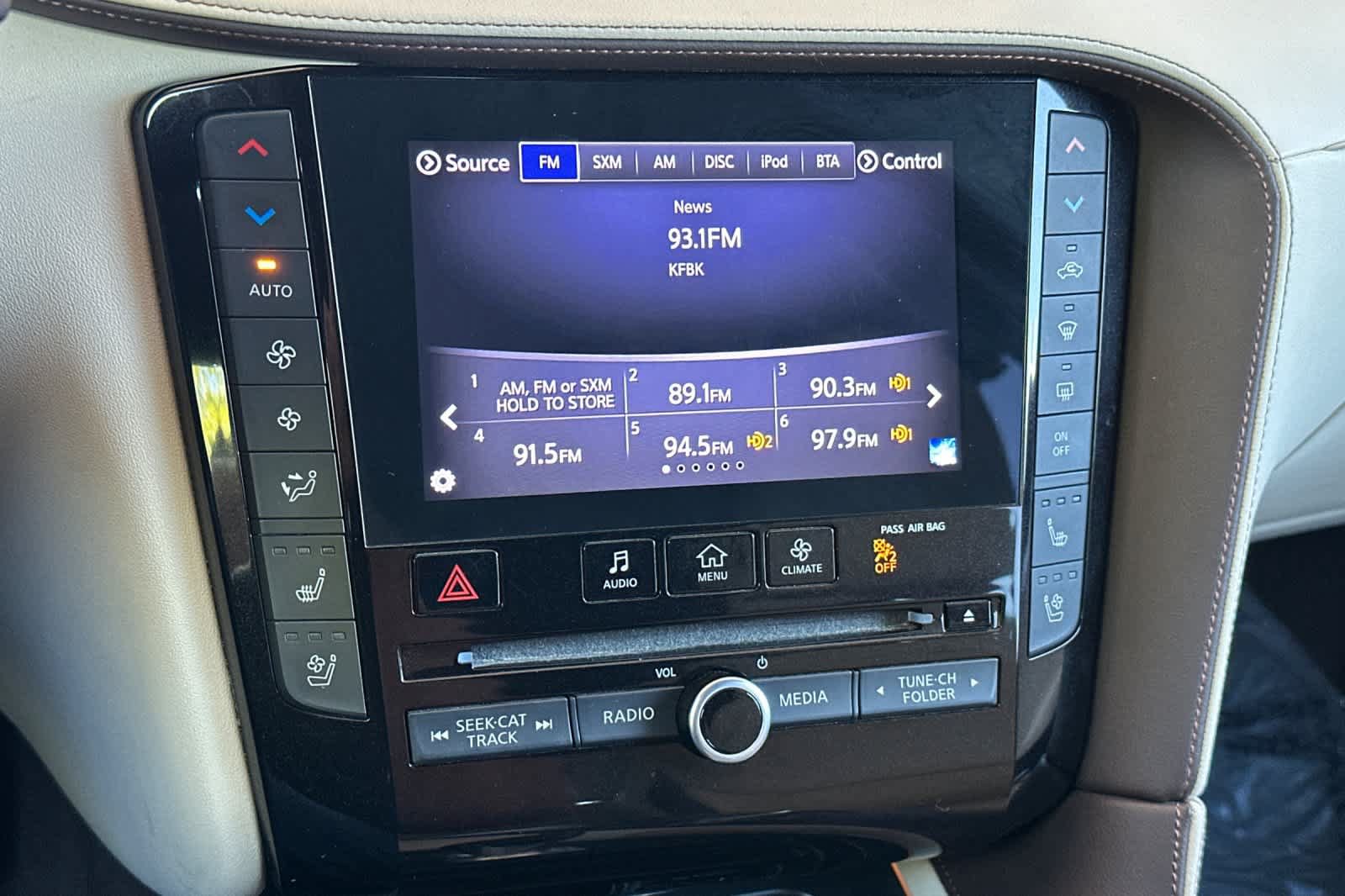 Used 2019 INFINITI QX50 Essential w/ Sensory Package AWD/4WD image 24