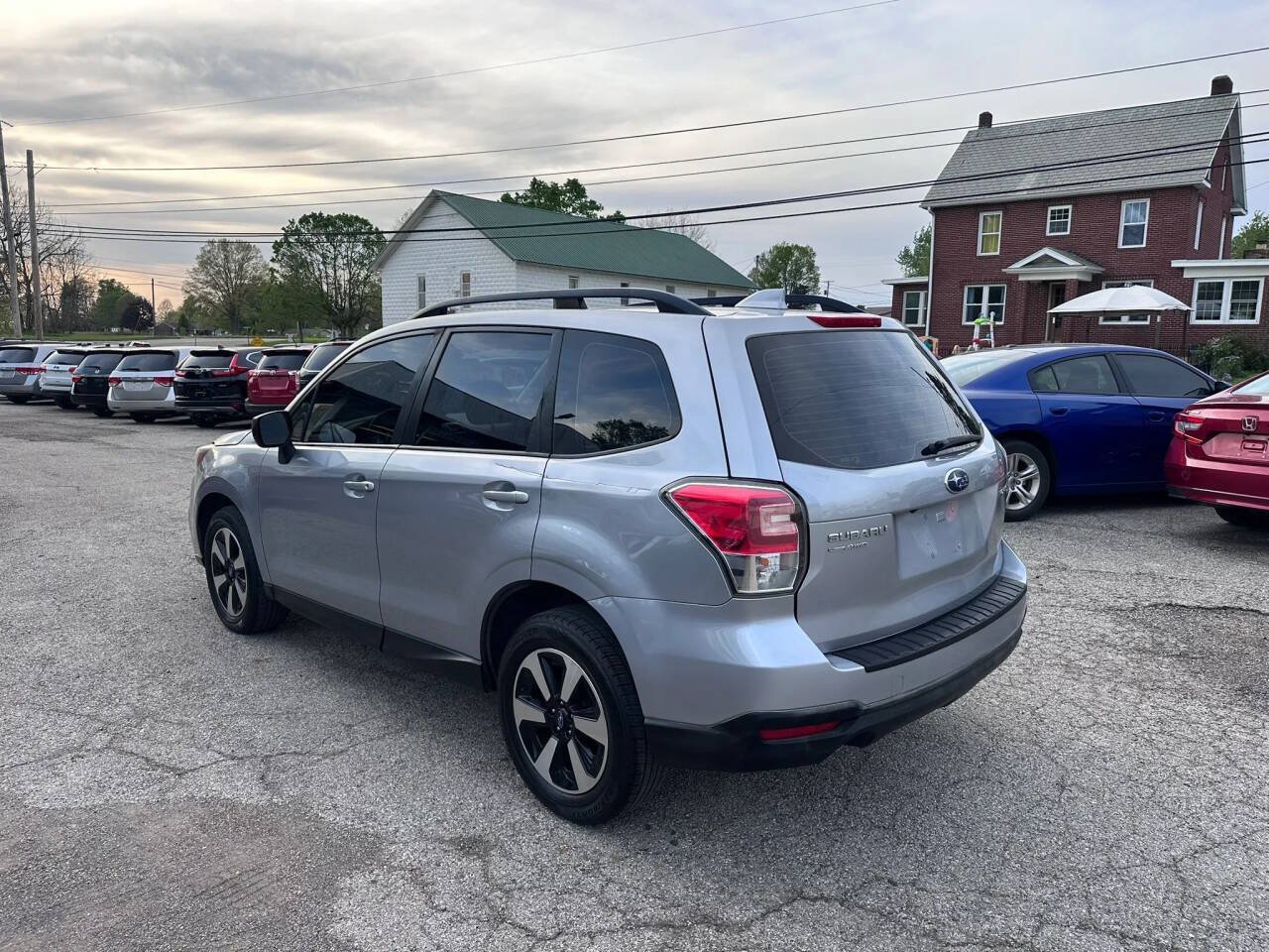 Used 2017 Subaru Forester 2.5i w/ Alloy Wheel Package AWD/4WD image 8