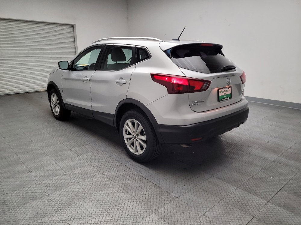 Used 2019 Nissan Rogue Sport SV image 5