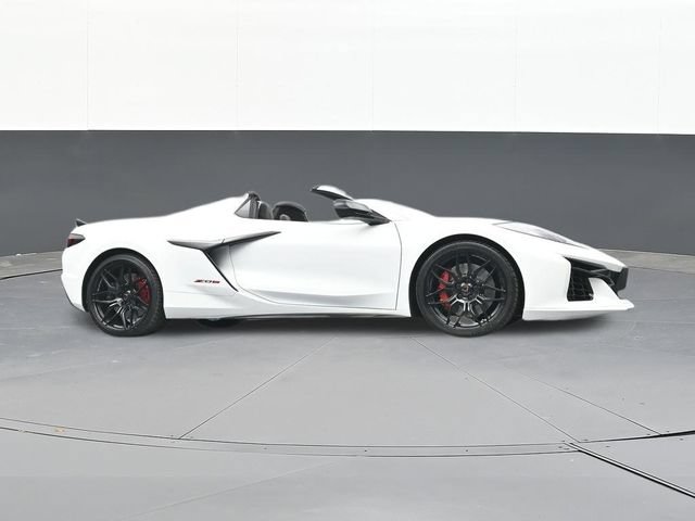 Used 2024 Chevrolet Corvette Z06 RWD image 45