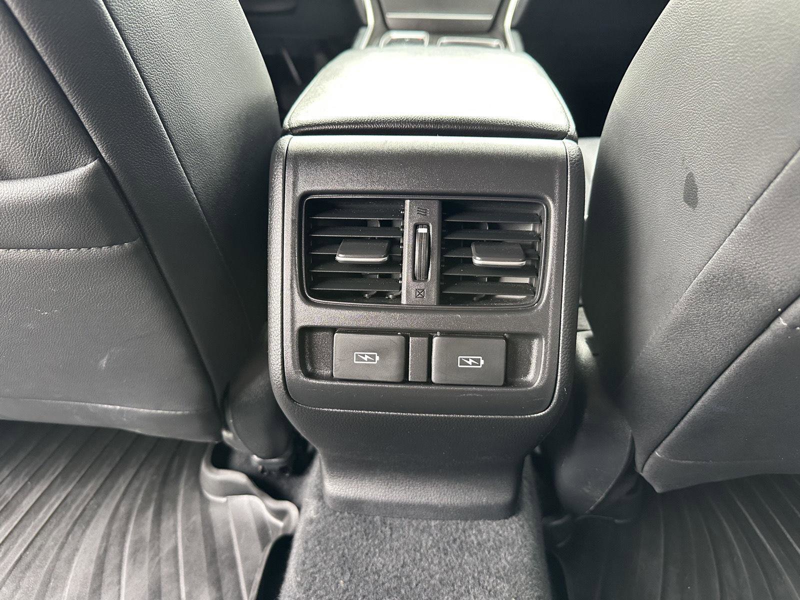 Used 2022 Honda Accord Touring image 17