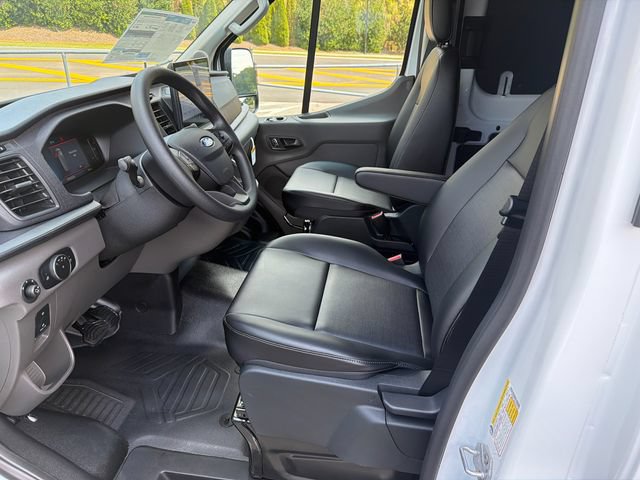 New 2027 Ford Transit 250 148 Medium Roof w/ Load Area Protection Package RWD image 11