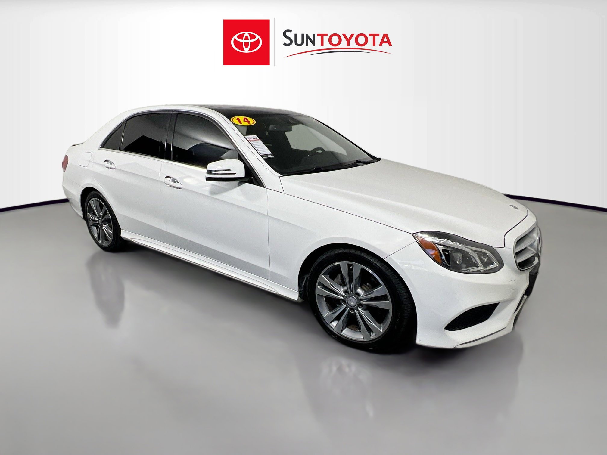 Used 2014 Mercedes-Benz E 350 4MATIC Sedan image 1