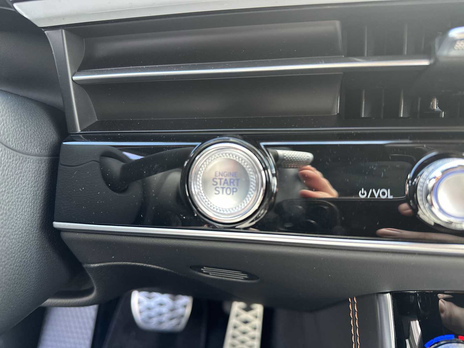 New 2026 Genesis GV70 3.5T Sport Prestige AWD/4WD image 26