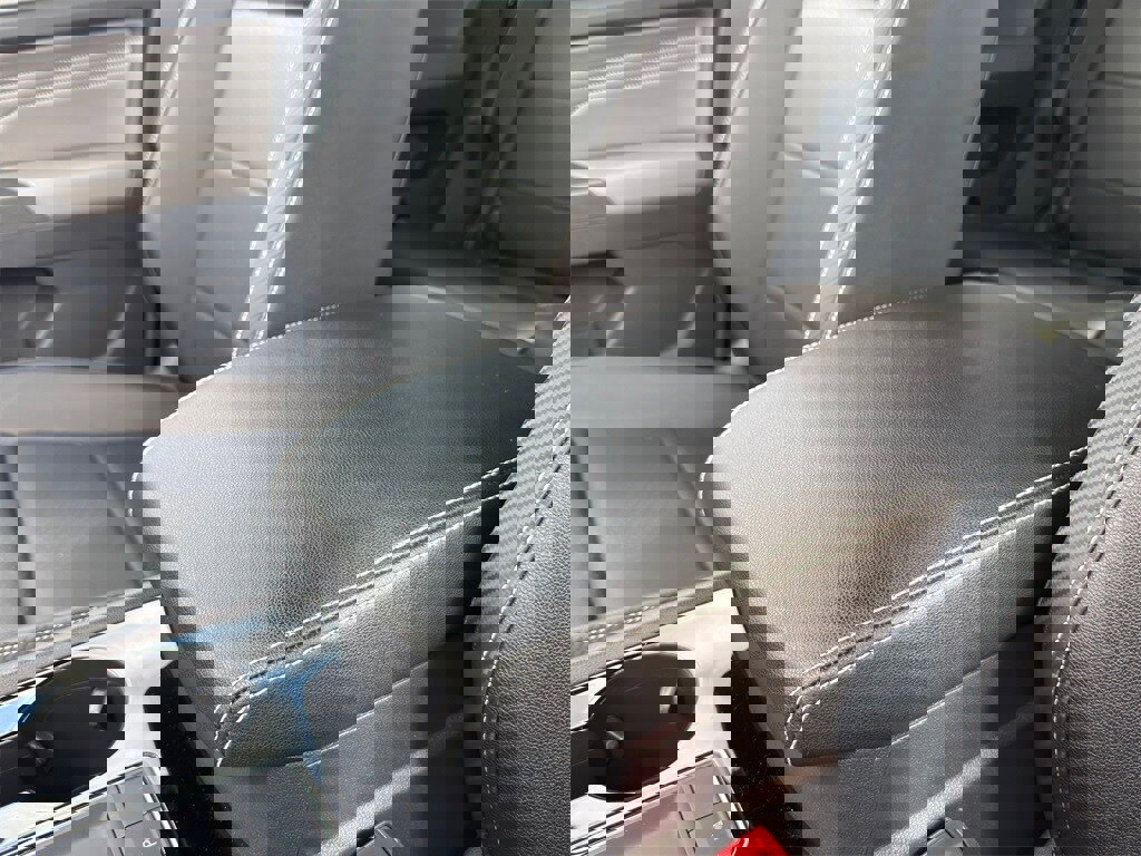 Used 2023 Volkswagen Atlas Cross Sport SE w/ Panoramic Sunroof Package image 17