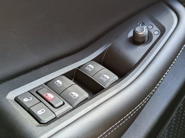 New 2025 Jeep Grand Cherokee Limited w/ Black Appearance Package image 27