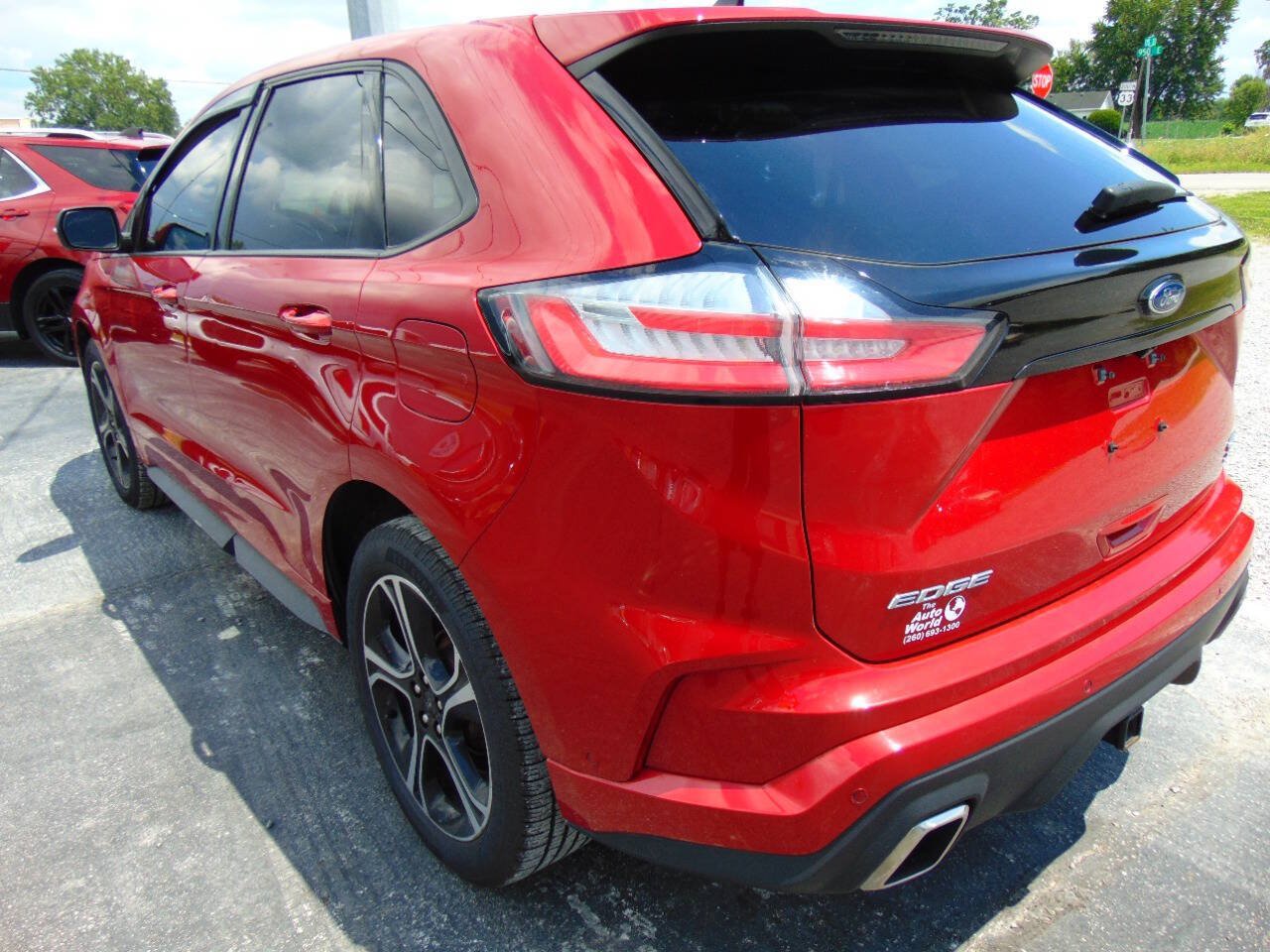 Used 2020 Ford Edge ST w/ Equipment Group 401A AWD/4WD image 6