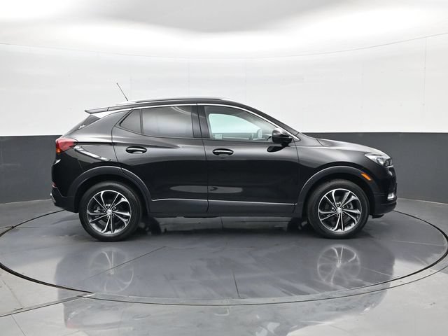 Certified 2021 Buick Encore GX Essence AWD/4WD image 4