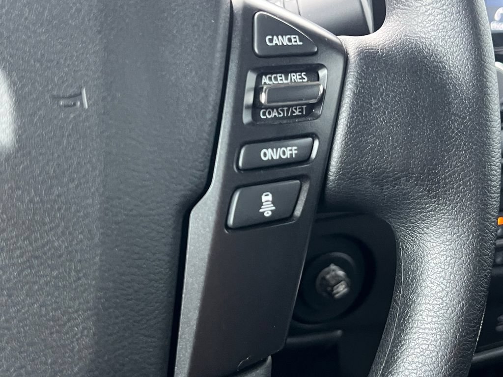 Certified 2025 Nissan Frontier S RWD image 10