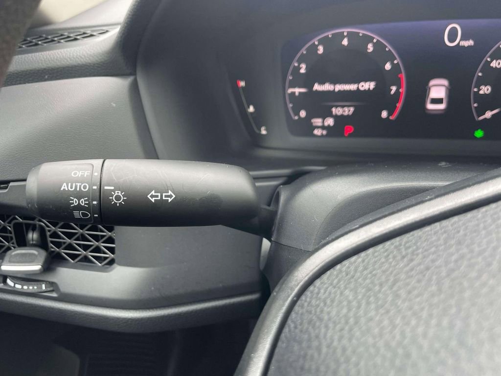 Certified 2025 Honda Accord SE image 24