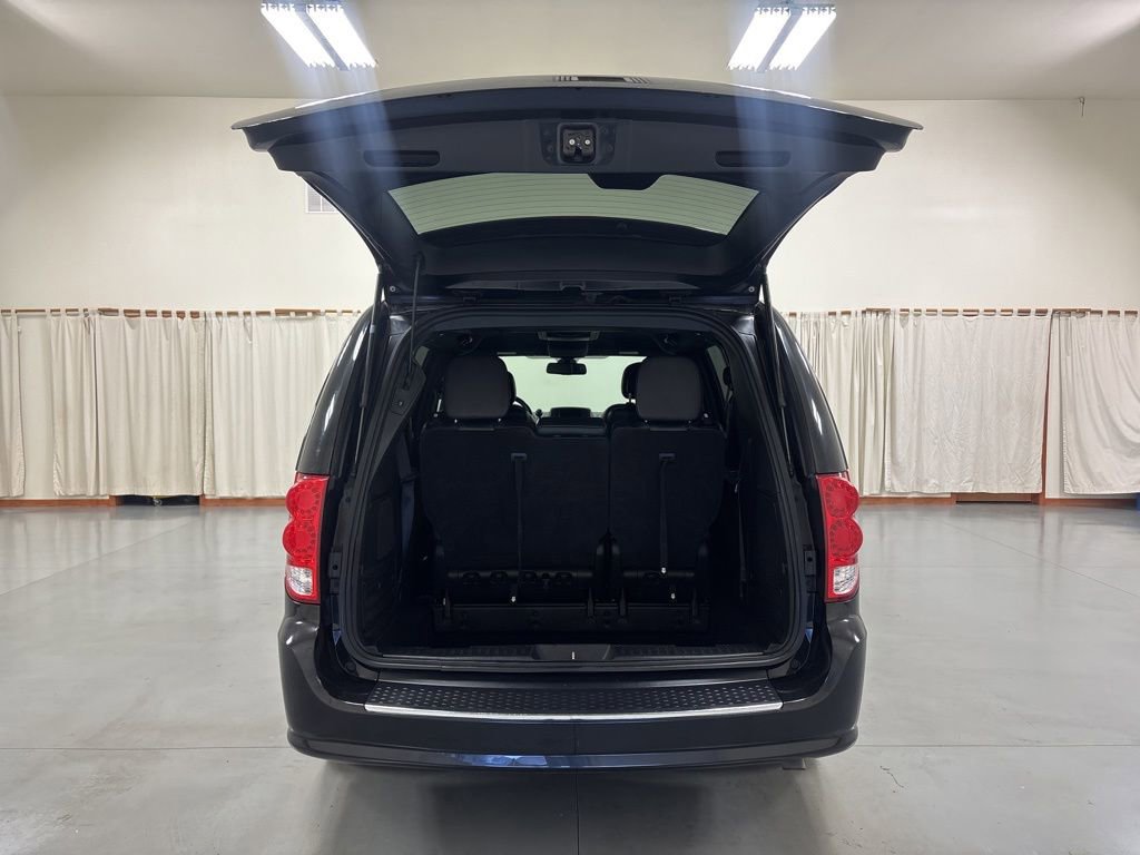 Used 2019 Dodge Grand Caravan GT FWD image 9