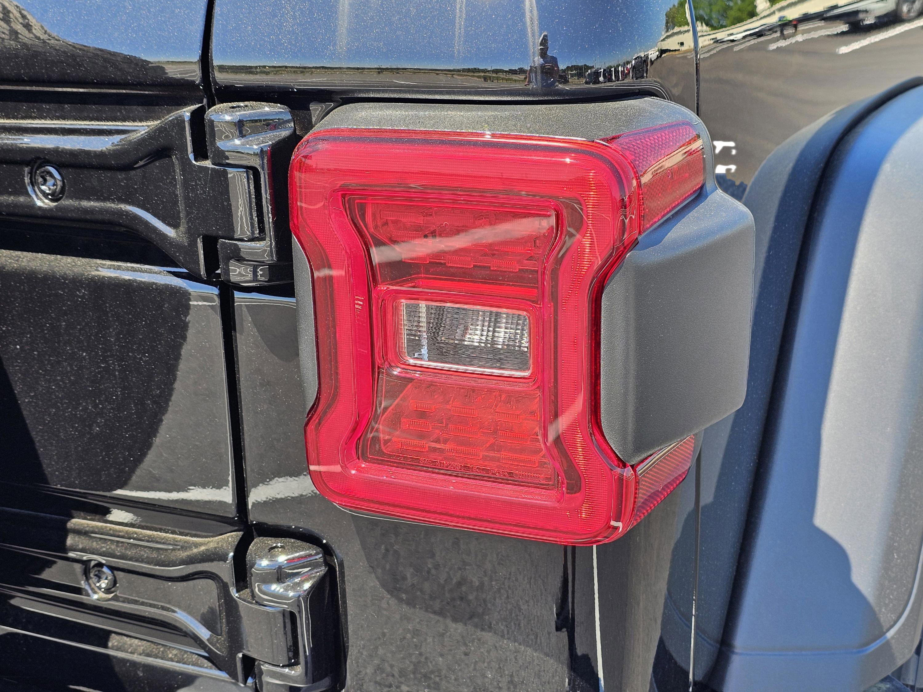 New 2026 Jeep Wrangler Unlimited Sport AWD/4WD image 10