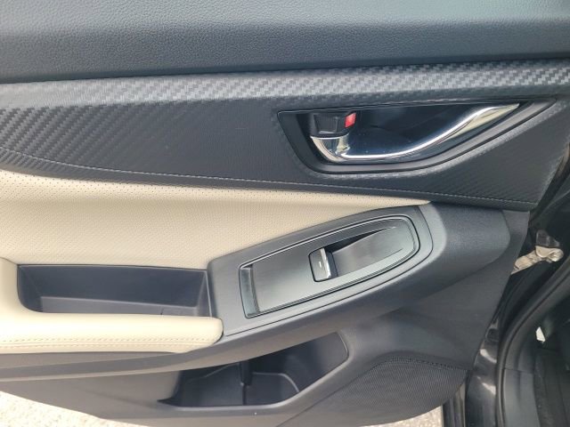 Used 2018 Subaru Impreza 2.0i Limited image 32