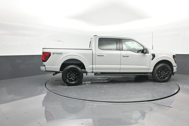 New 2026 Ford F150 XLT w/ Equipment Group 302A MID image 8