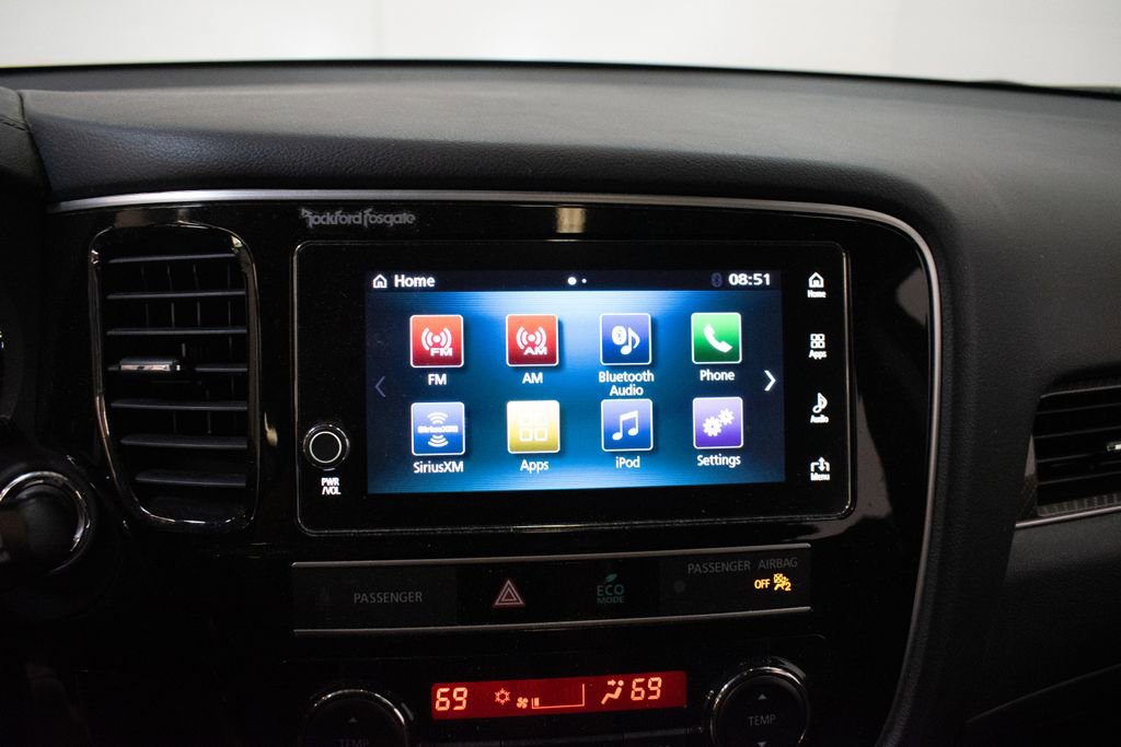 Used 2019 Mitsubishi Outlander AWD image 15