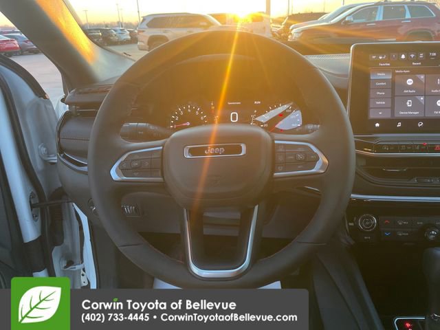 Used 2026 Jeep Compass Trailhawk image 25