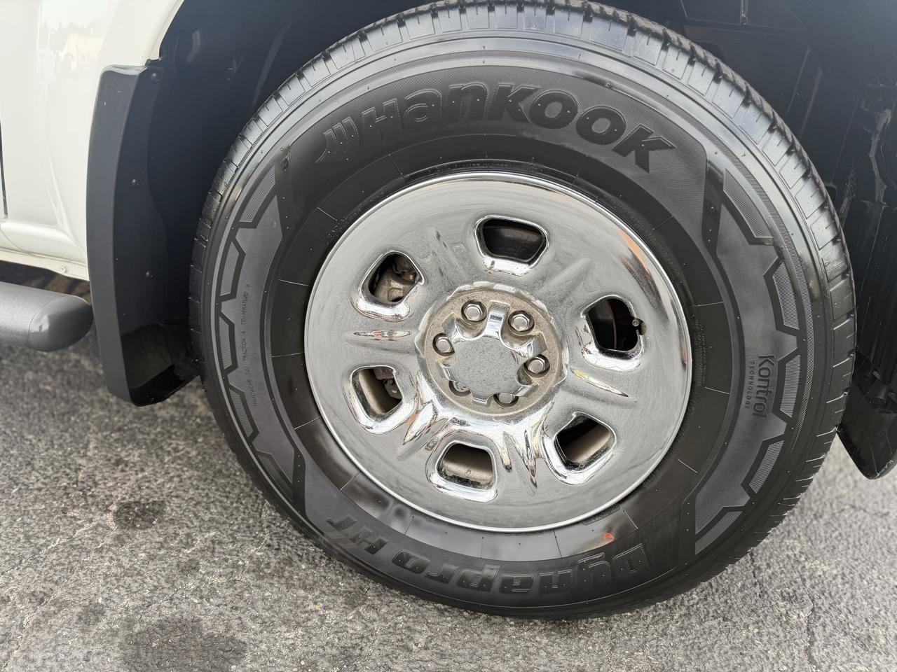 Used 2020 Nissan Frontier S AWD/4WD image 9