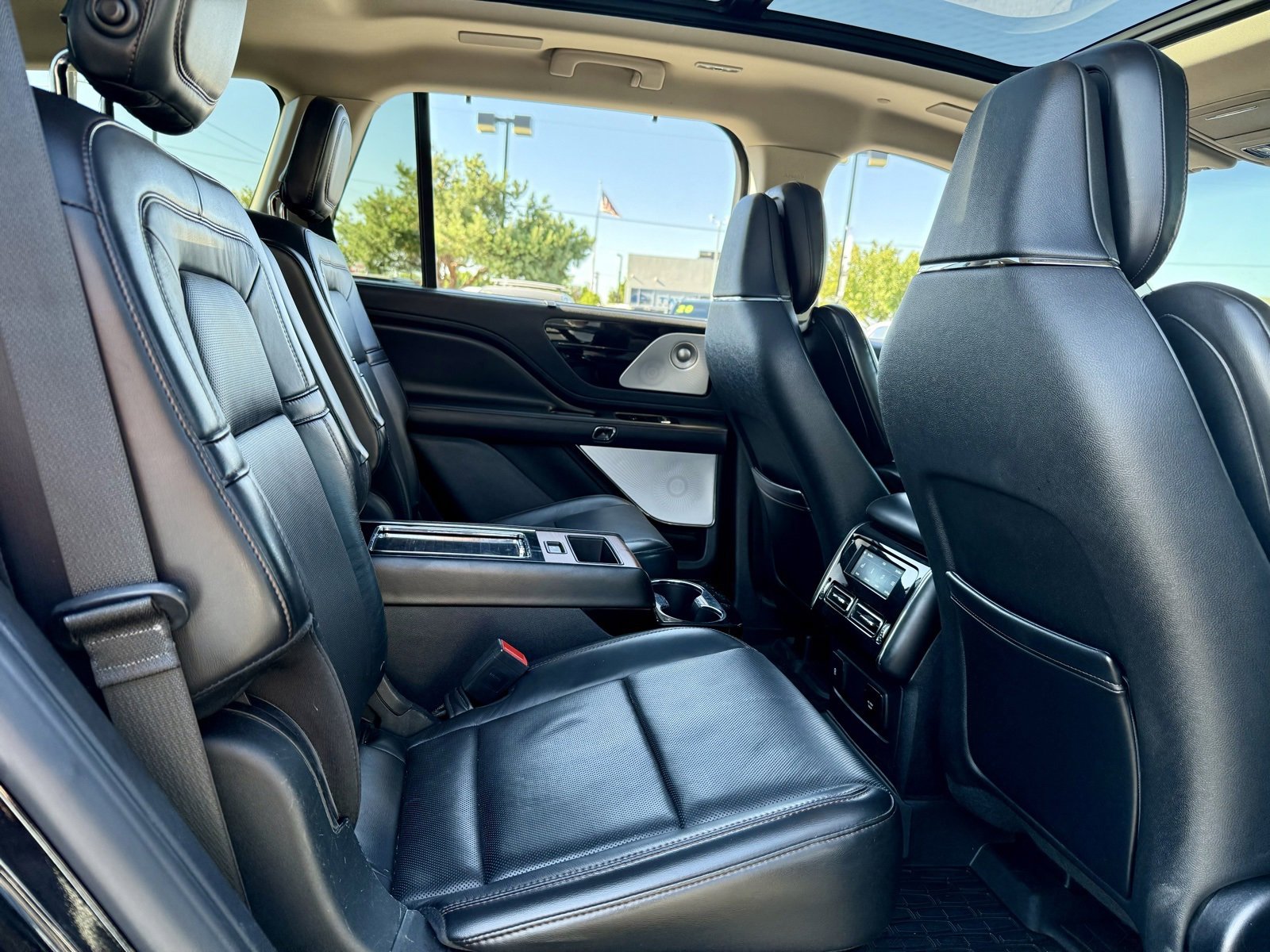 Used 2020 Lincoln Aviator Grand Touring w/ Equipment Group 302A image 49