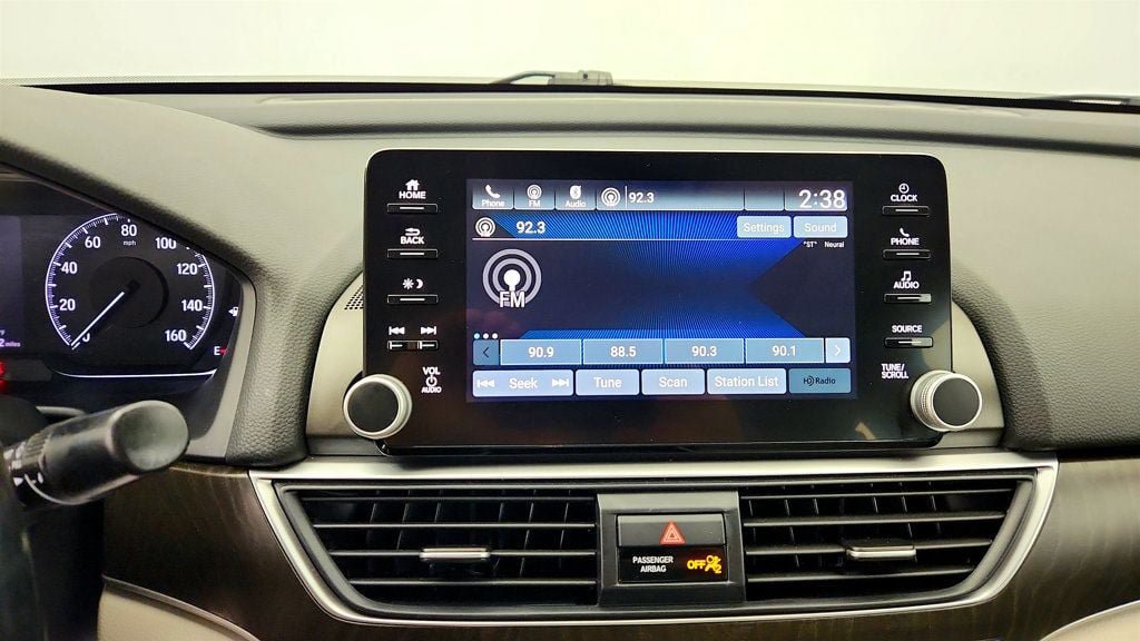 Used 2020 Honda Accord EX-L image 18