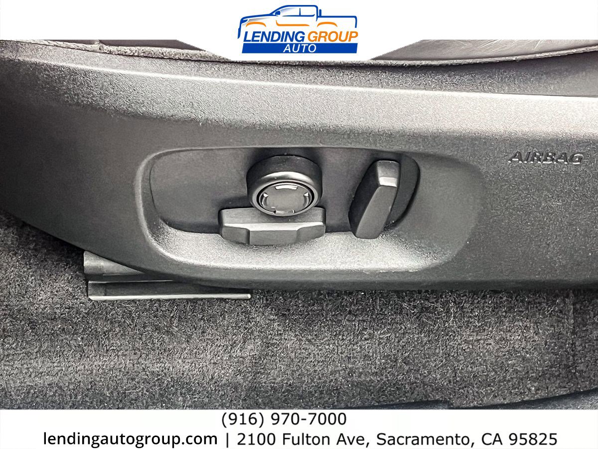 Used 2018 Land Rover Range Rover Evoque HSE Dynamic image 19