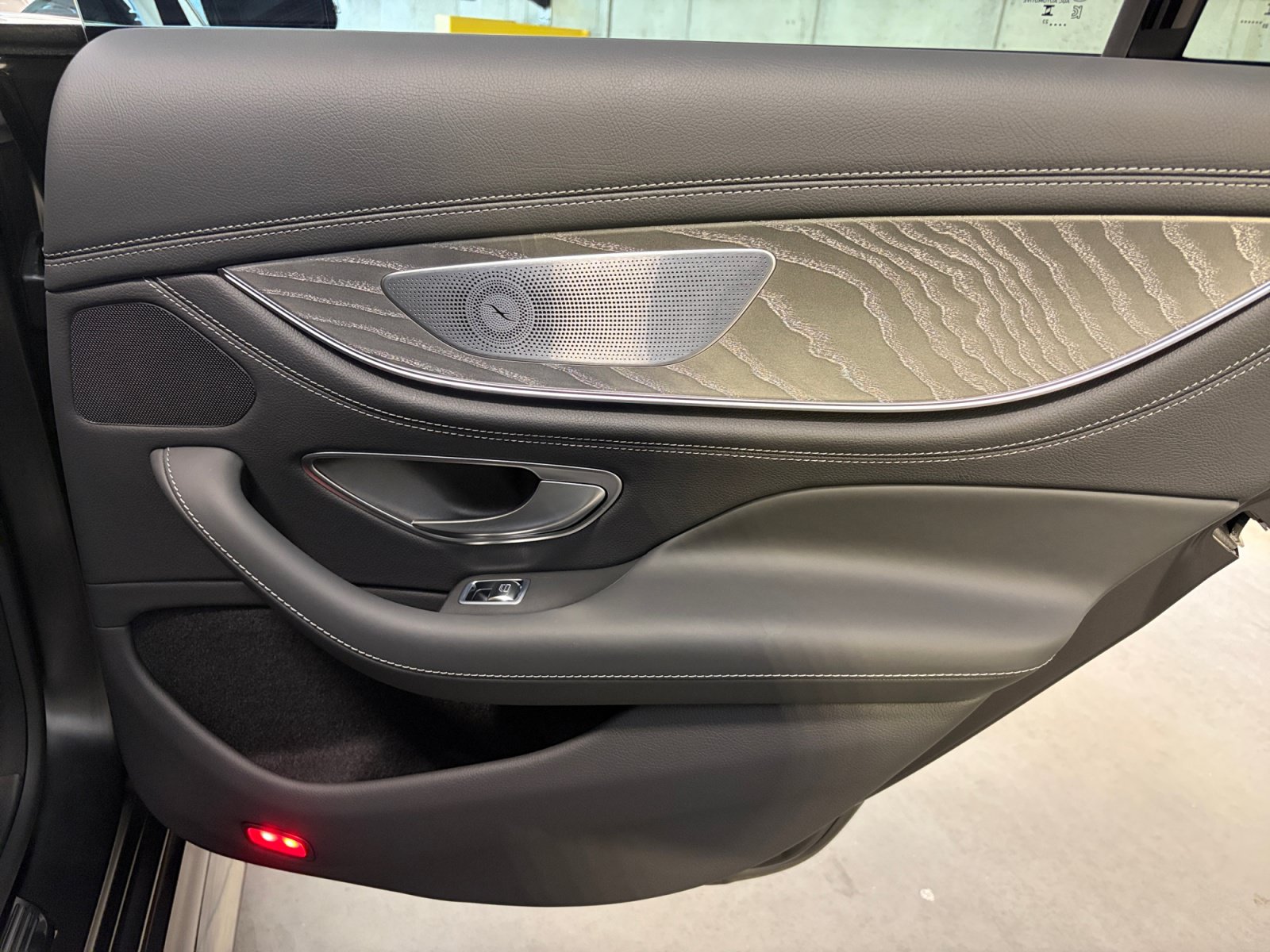 Used 2024 Mercedes-Benz AMG GT 53 image 27