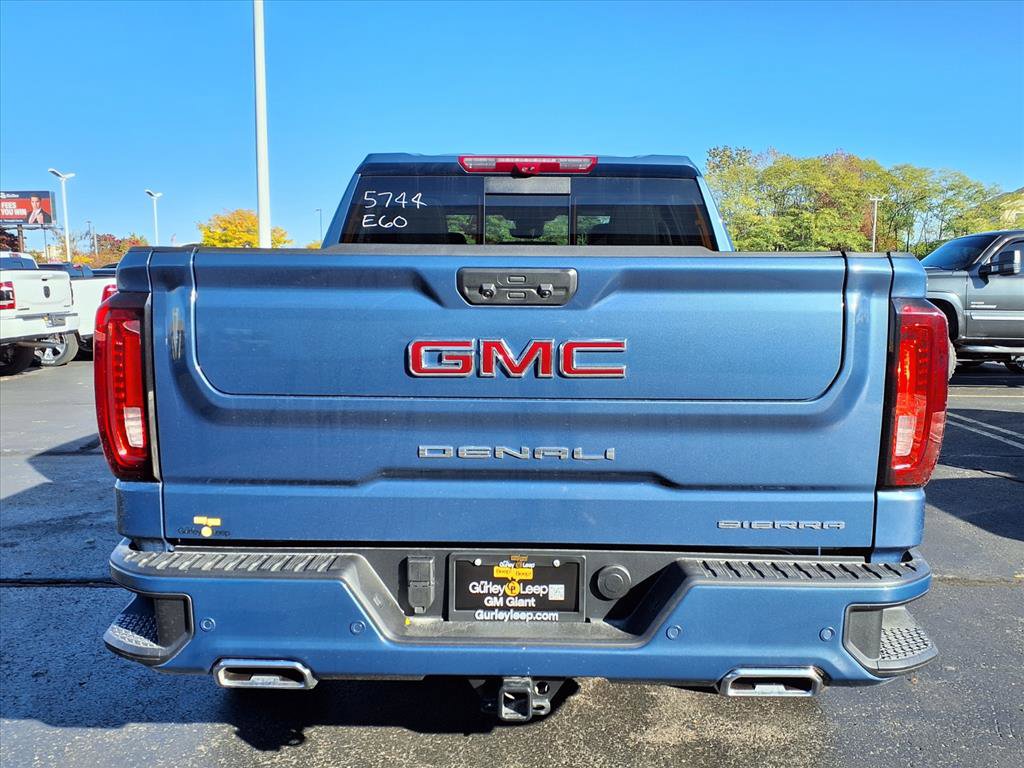 New 2026 GMC Sierra 1500 Denali w/ Denali Reserve Package image 9
