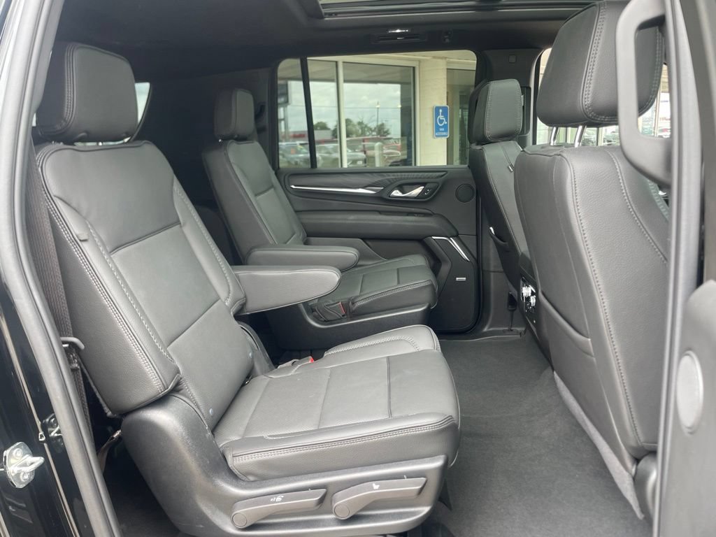Used 2024 GMC Yukon XL Denali w/ Max Trailering Package AWD/4WD image 28