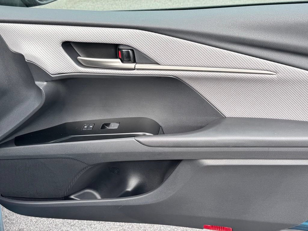 New 2026 Toyota Camry SE FWD image 24